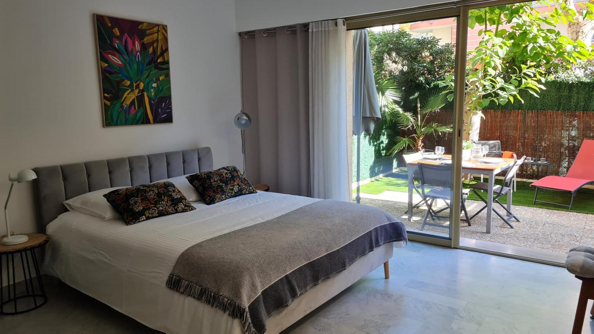 Studio Sun-Beach Avec Parking Et Jardin - 500M Des Plages De Juan Les Pins Antibes Bagian luar foto