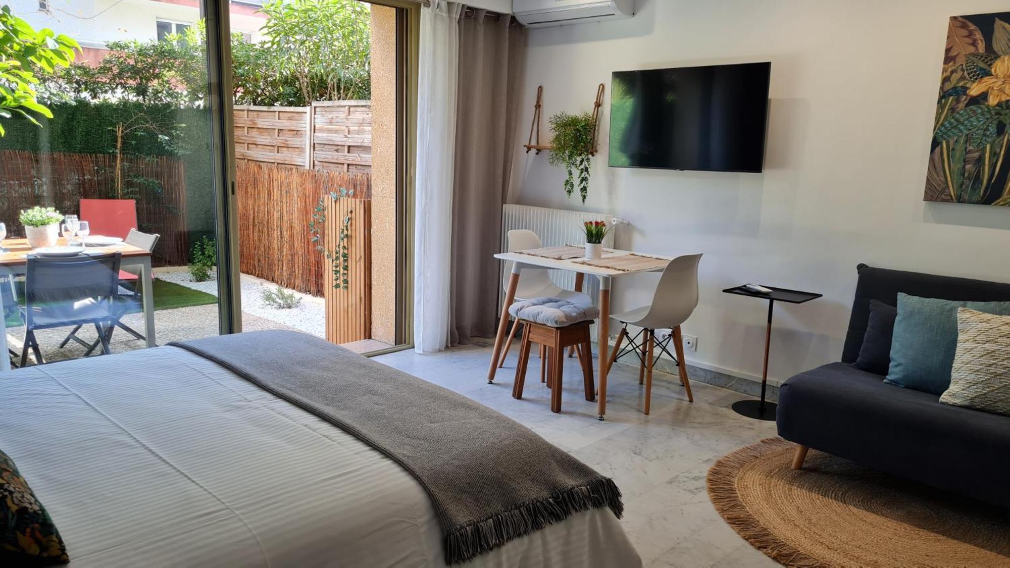Studio Sun-Beach Avec Parking Et Jardin - 500M Des Plages De Juan Les Pins Antibes Bagian luar foto